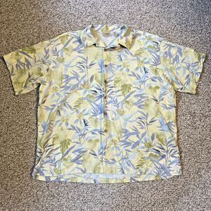 LL Bean Mens Short Sleeve Hawaiian Shirt Size XL Tropical Casual Vacation Yellow